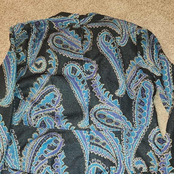 Blue Long Sleeve Wrap Gown with Mandarin Collar - Picture 9 of 9